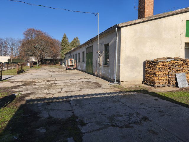 Eladó ipari ingatlan, Zalaegerszegen 169 M Ft