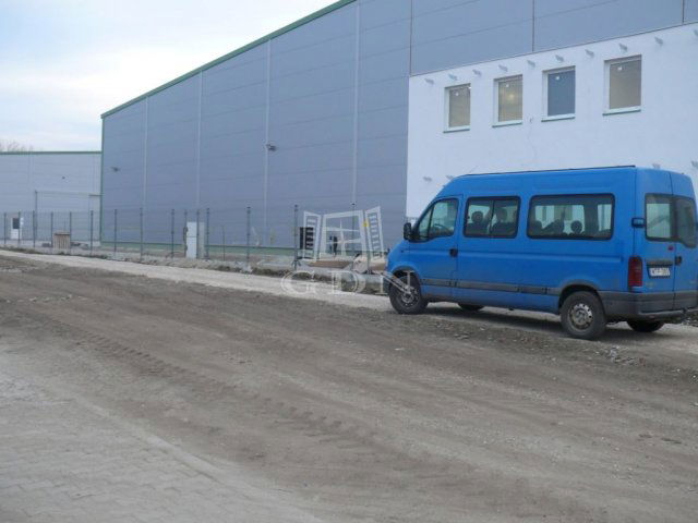 Kiadó ipari ingatlan, Kecskeméten 7813 E Ft / hó