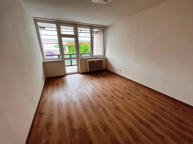 Kiadó téglalakás, albérlet, Nyíregyházán 110 E Ft / hó