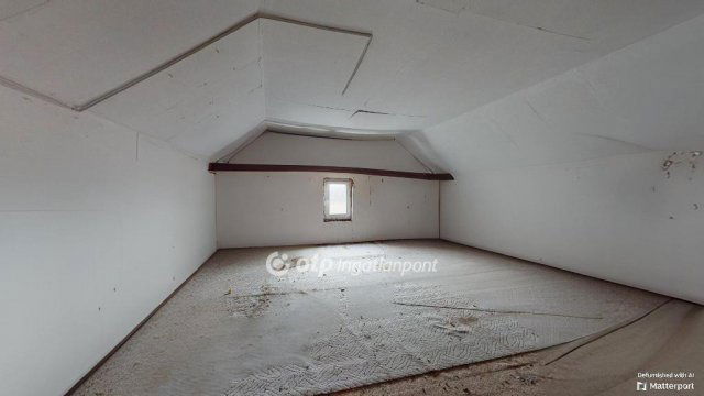 Eladó családi ház, Tiszakeszin 11.5 M Ft, 3 szobás