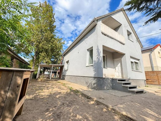 Eladó családi ház, Dunakeszin 135.9 M Ft, 5 szobás