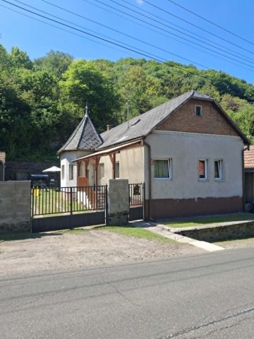 Eladó családi ház, Pásztón 39 M Ft, 2 szobás