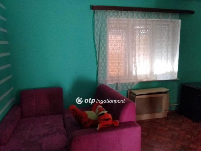 Eladó családi ház, Hajdúsámsonon 26 M Ft, 2 szobás