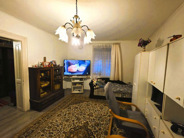 Eladó családi ház, Kiskunhalason 16.9 M Ft, 4 szobás