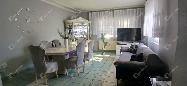Eladó családi ház, Zalaegerszegen 75 M Ft, 4 szobás