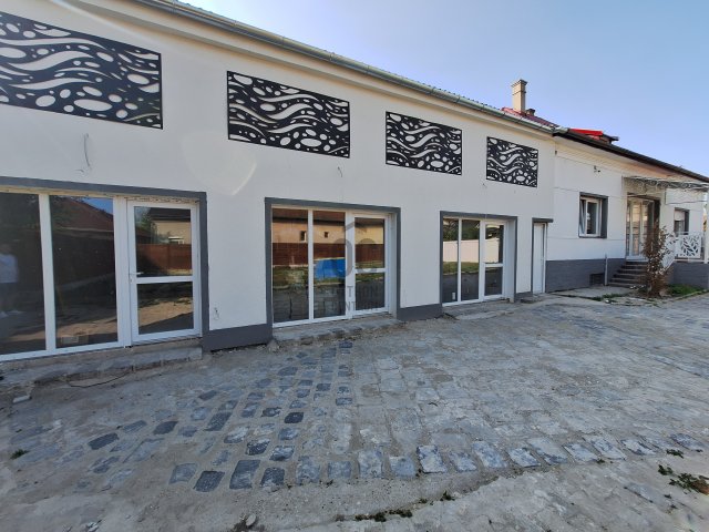 Eladó téglalakás, Szigetszentmiklóson 32.9 M Ft, 1 szobás