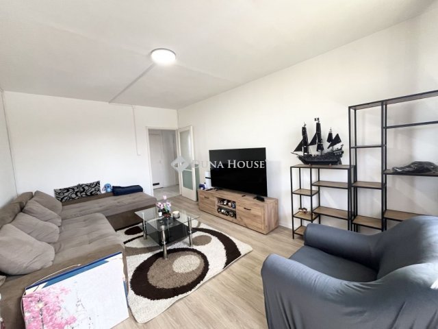 Eladó panellakás, Nyíregyházán, Eperjes utcában 42.9 M Ft