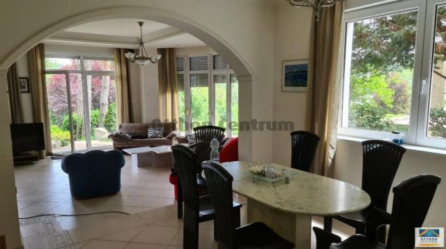 Eladó családi ház, Budapesten, II. kerületben 379 M Ft, 4 szobás