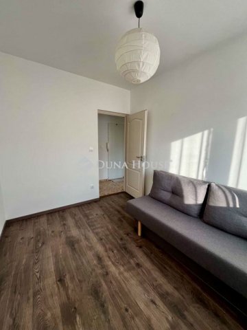 Eladó panellakás, Pétfürdőn, Liszt Ferenc utcában 44.5 M Ft
