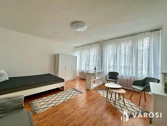 Kiadó panellakás, albérlet, Salgótarjánban 120 E Ft / hó