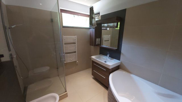 Kiadó téglalakás, albérlet, III. kerületben, Jablonka úton