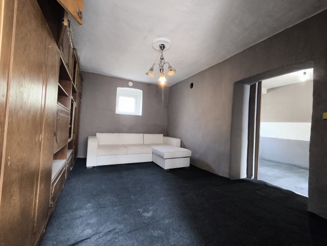 Eladó családi ház, Dombóváron 13 M Ft, 2 szobás