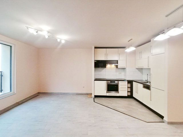 Kiadó téglalakás, albérlet, Debrecenben 350 E Ft / hó, 3 szobás