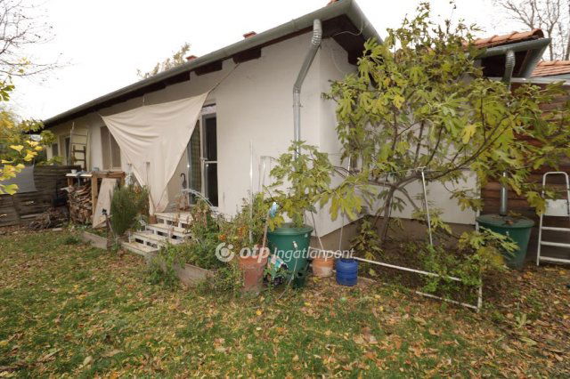 Eladó ikerház, Ráckevén 57.5 M Ft, 4 szobás