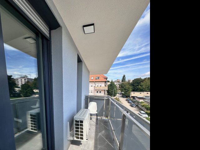 Kiadó téglalakás, albérlet, Tatabányán 220 E Ft / hó