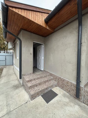 Eladó családi ház, Szolnokon 42.9 M Ft, 2 szobás