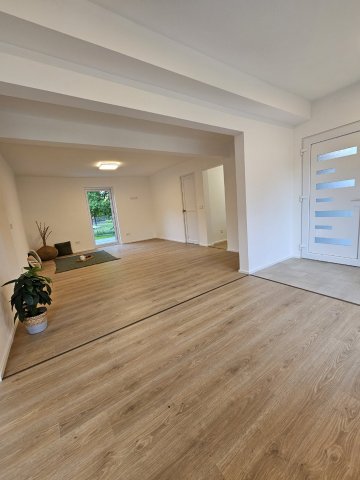 Eladó nyaraló, Szigetmonostorban, Harangvirág utcában 62.9 M Ft