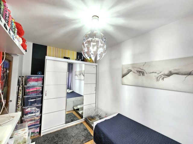 Eladó panellakás, Budapesten, XX. kerületben 0.065 M Ft, 2 szobás