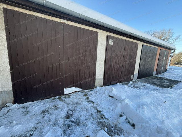 Eladó garázs, Tatabányán 9.9 M Ft / költözzbe.hu