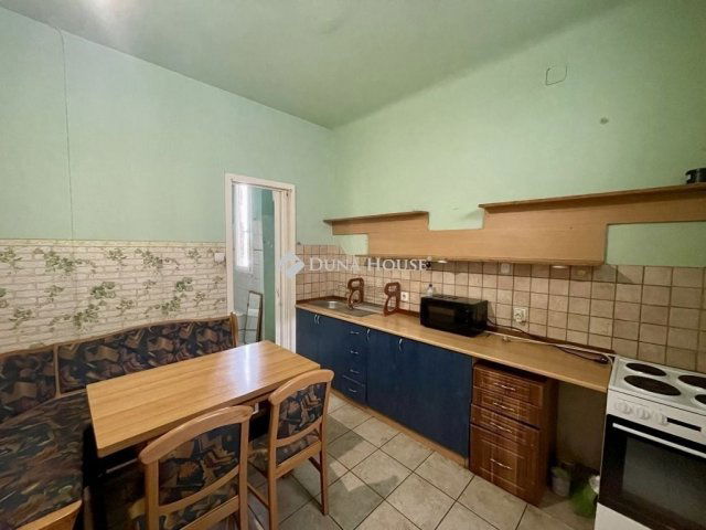 Eladó téglalakás, Budapesten, VIII. kerületben 45.5 M Ft