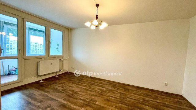 Eladó panellakás, Budapesten, III. kerületben 67 M Ft, 2 szobás