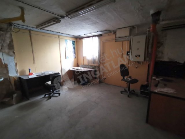Kiadó ipari ingatlan, Budapesten, XIII. kerületben, Szegedi úton