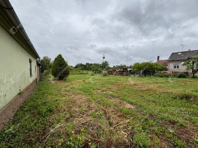 Eladó telek, Csokonyavisontán 2.99 M Ft / költözzbe.hu
