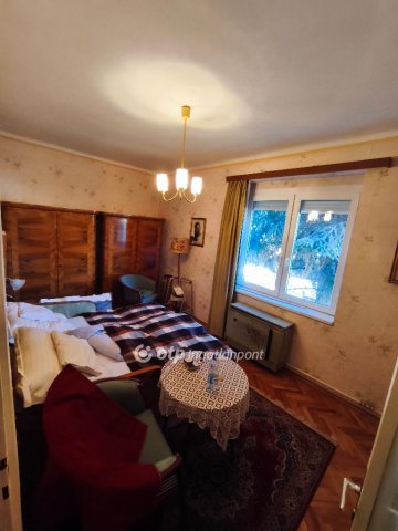 Eladó téglalakás, Miskolcon 24.9 M Ft, 2 szobás
