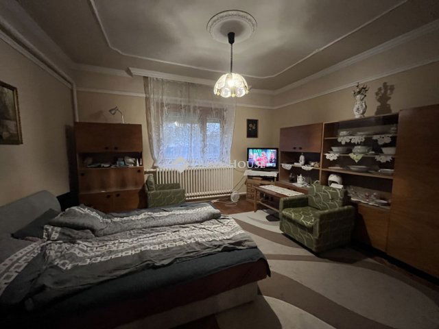 Eladó családi ház, Polgáron 29.5 M Ft, 3 szobás