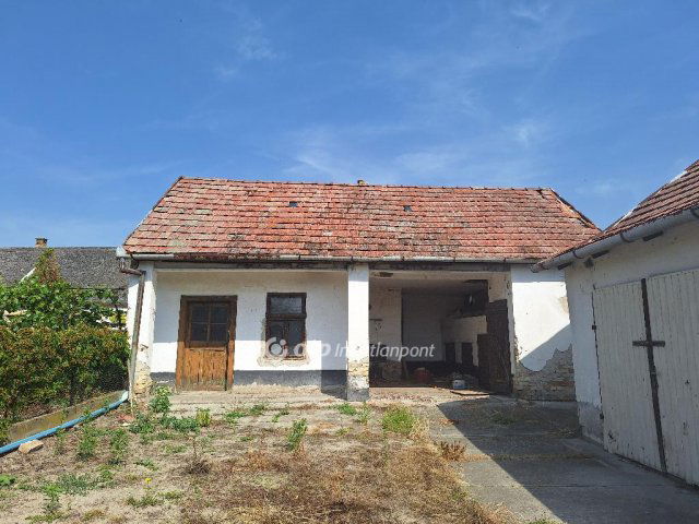 Eladó családi ház, Hajóson 11.9 M Ft / költözzbe.hu