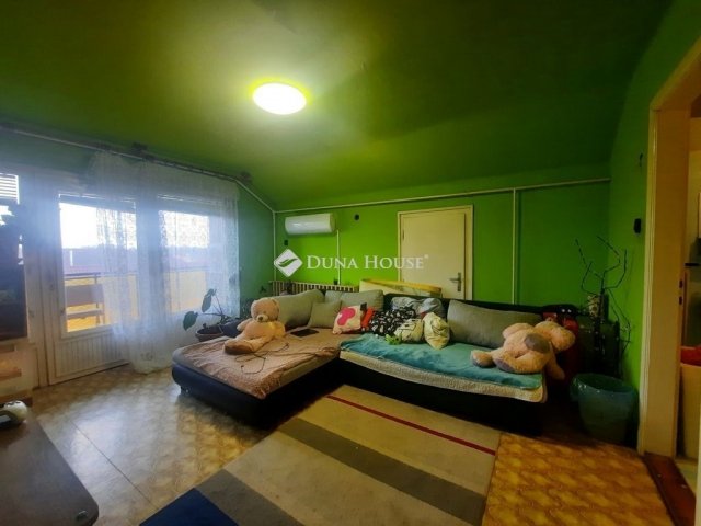 Eladó családi ház, Újhartyánon 99.9 M Ft, 5 szobás