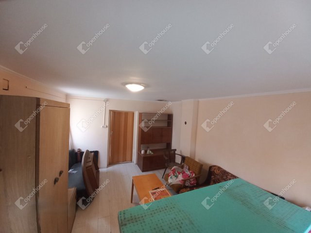 Eladó családi ház, Kaposváron 21.9 M Ft, 2 szobás