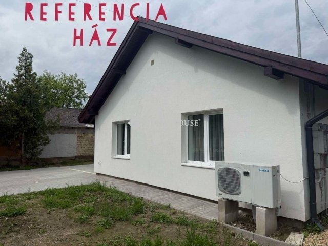 Eladó téglalakás, Szigetszentmártonban 65 M Ft, 2 szobás