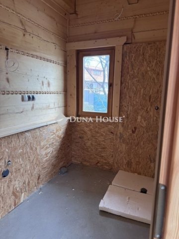 Eladó családi ház, Nagybörzsönyön 149.9 M Ft, 3 szobás