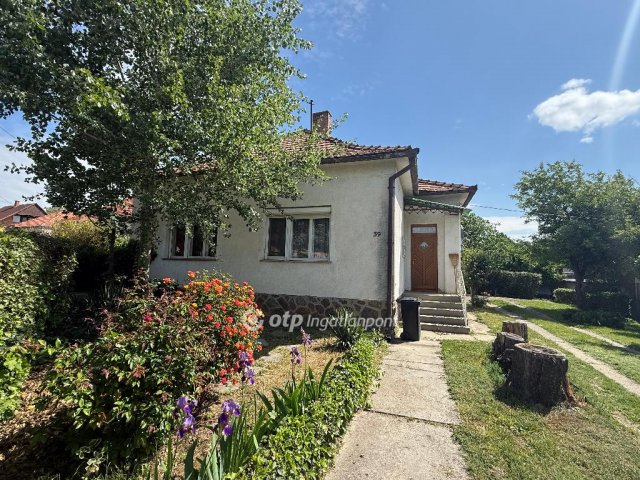 Eladó családi ház, Geresdlakon 34.9 M Ft, 3 szobás