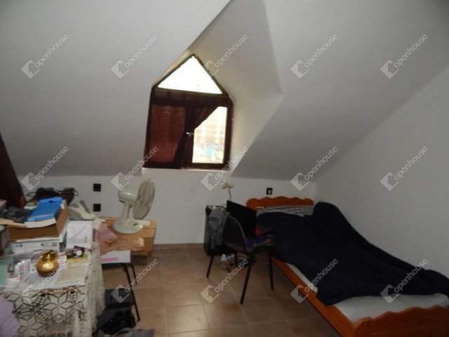 Eladó családi ház, Kaposváron 44.9 M Ft, 5 szobás