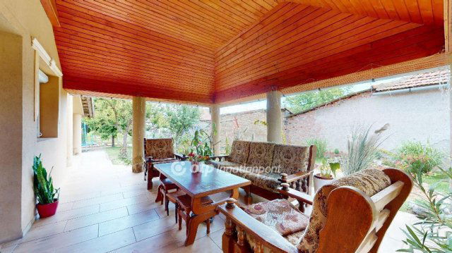 Eladó családi ház, Mezőkövesden 55 M Ft, 4 szobás