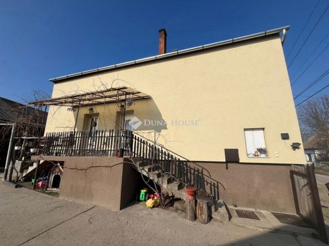 Eladó családi ház, Lovasberényben 99.9 M Ft, 5 szobás