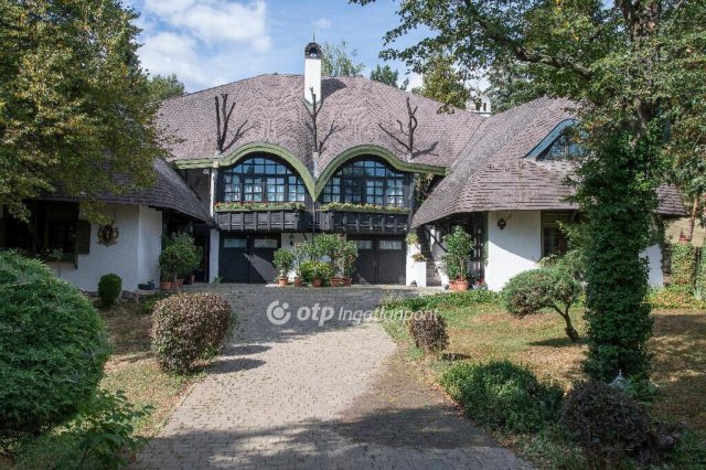 Eladó családi ház, Recsken 220 M Ft, 4 szobás