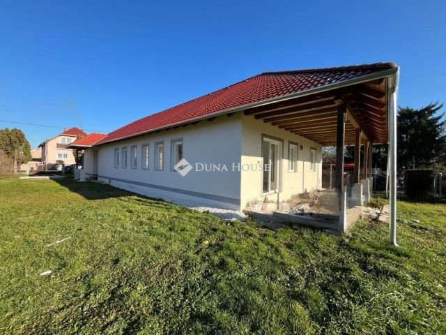 Eladó családi ház, Balogunyomon 74.9 M Ft, 4 szobás