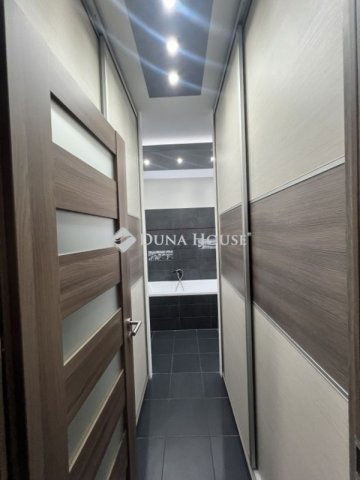 Eladó családi ház, Szegeden 280 M Ft, 4+1 szobás