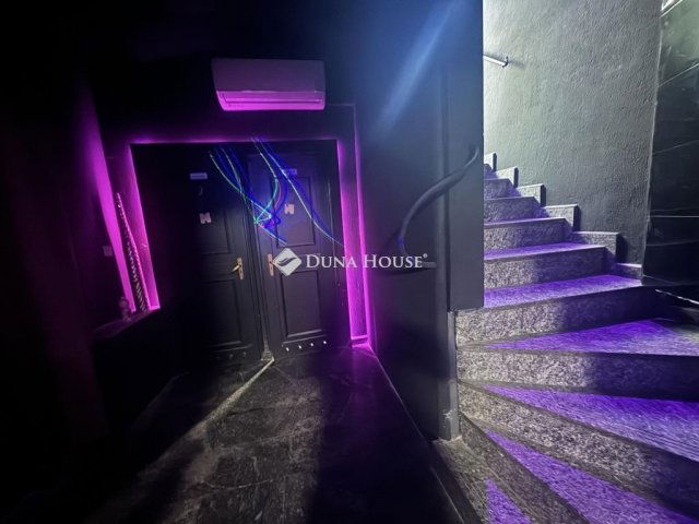 Eladó üzlethelyiség, Budapesten, VIII. kerületben 110 M Ft