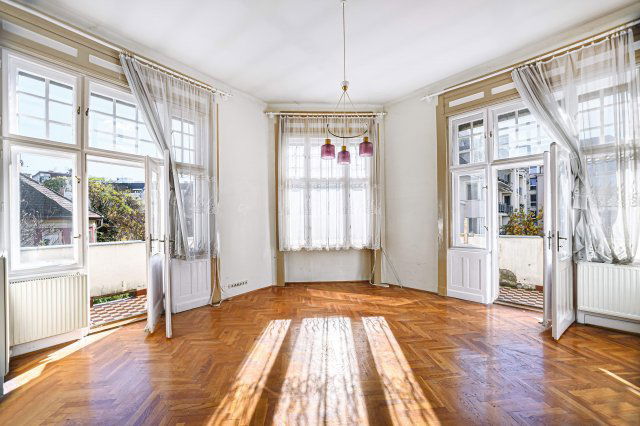 Eladó téglalakás, Budapesten, I. kerületben, Zsolt utcában