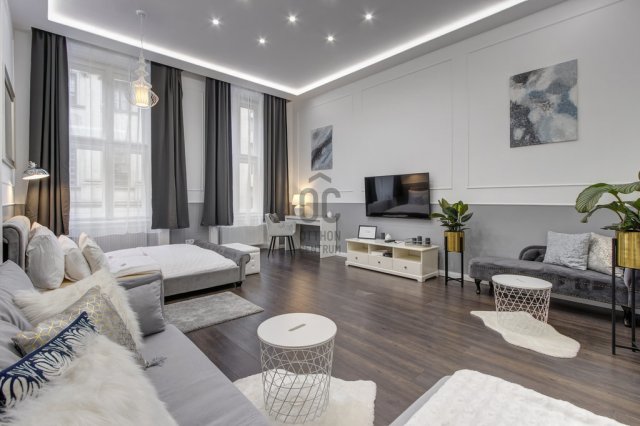 Eladó téglalakás, Budapesten, V. kerületben 179 M Ft, 4 szobás