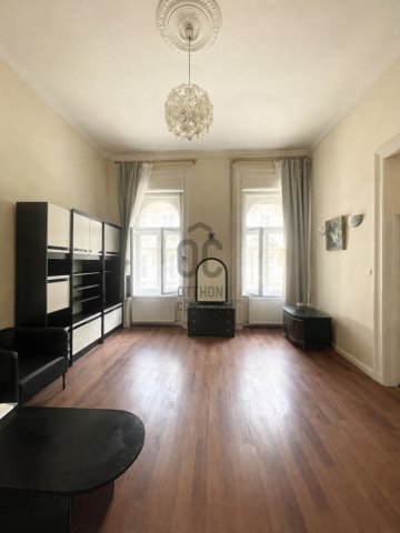 Kiadó téglalakás, albérlet, Budapesten, VI. kerületben
