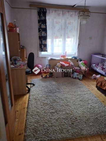 Eladó családi ház, Tápiószecsőn 45 M Ft, 3 szobás