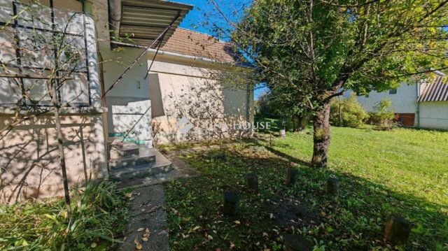 Eladó családi ház, Gutorföldén 9.99 M Ft, 2 szobás