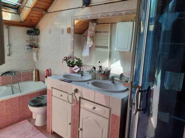 Eladó családi ház, Pátyon 170 M Ft, 5 szobás