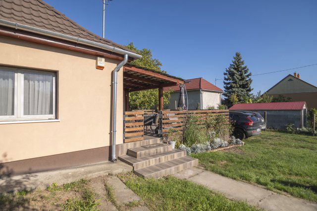 Eladó családi ház, Érden 78 M Ft, 3 szobás