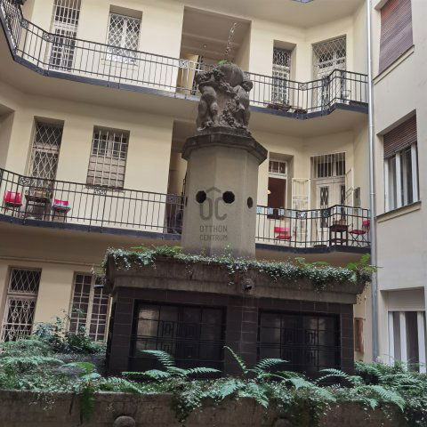 Eladó téglalakás, Budapesten, V. kerületben 309.9 M Ft, 5 szobás